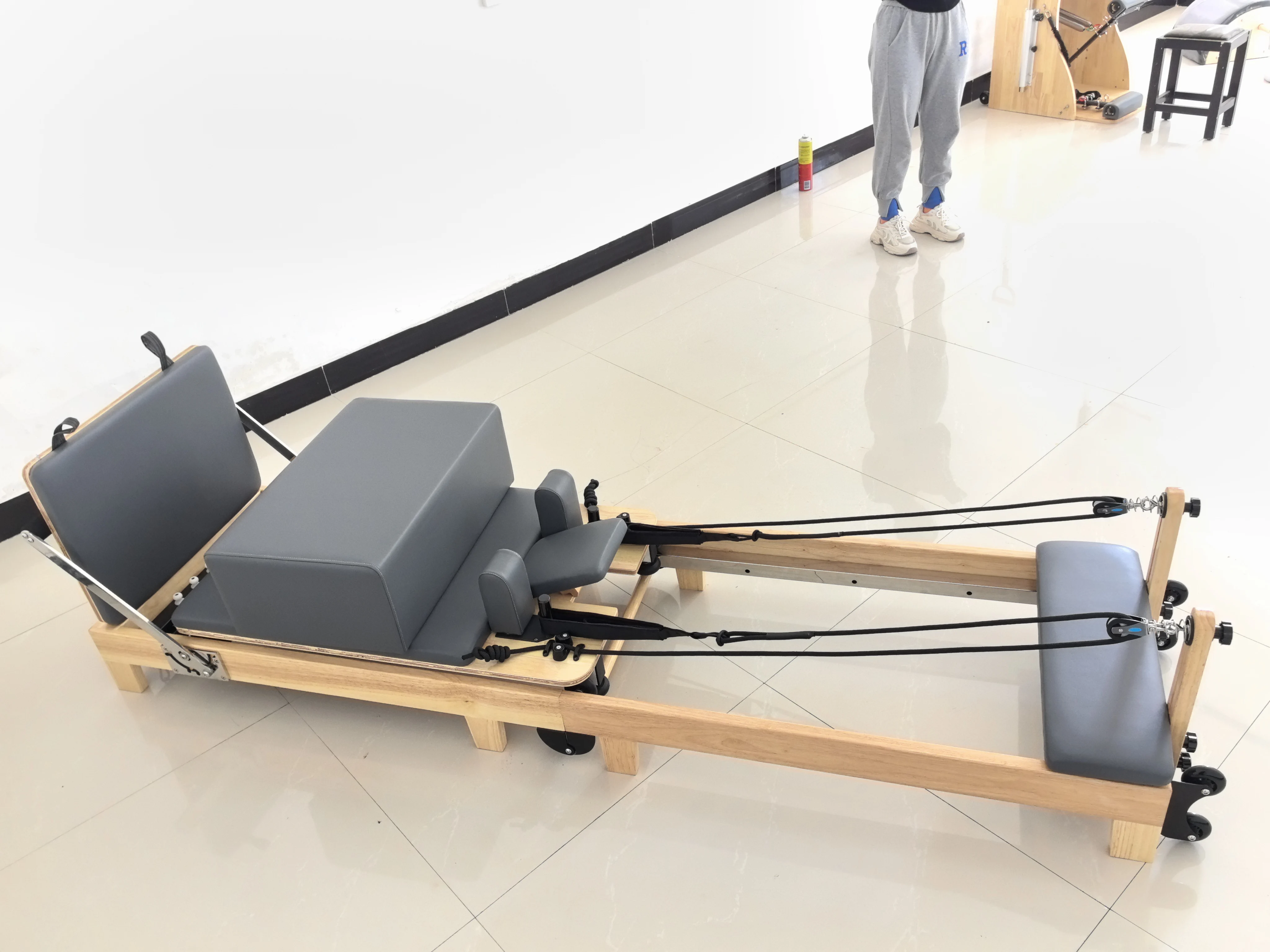 -Resformador de pilates con re - Pilates Reformer Spring reseña y precio